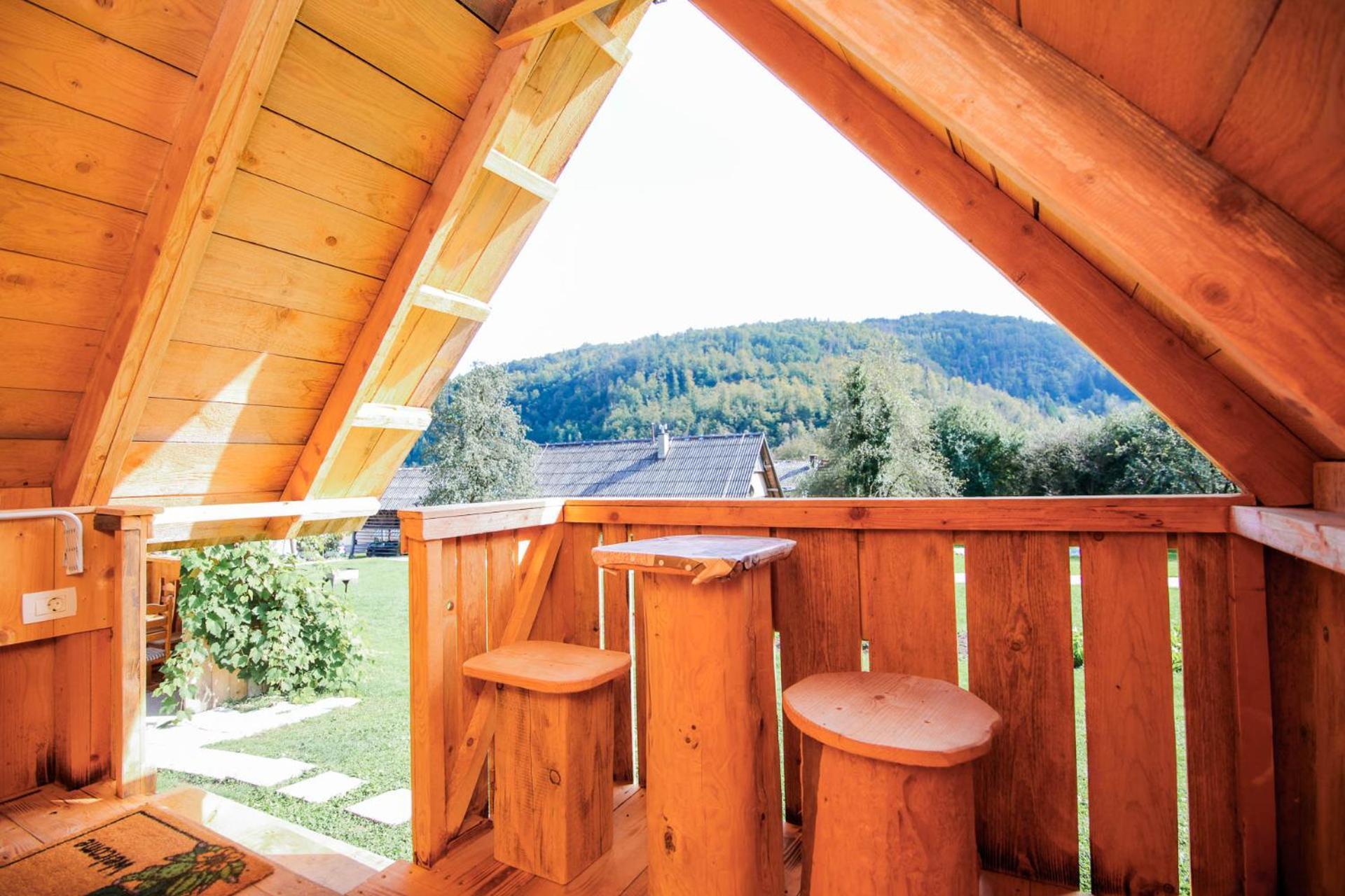 Apartmaji Pri Kozmavo - Little House Apartman *