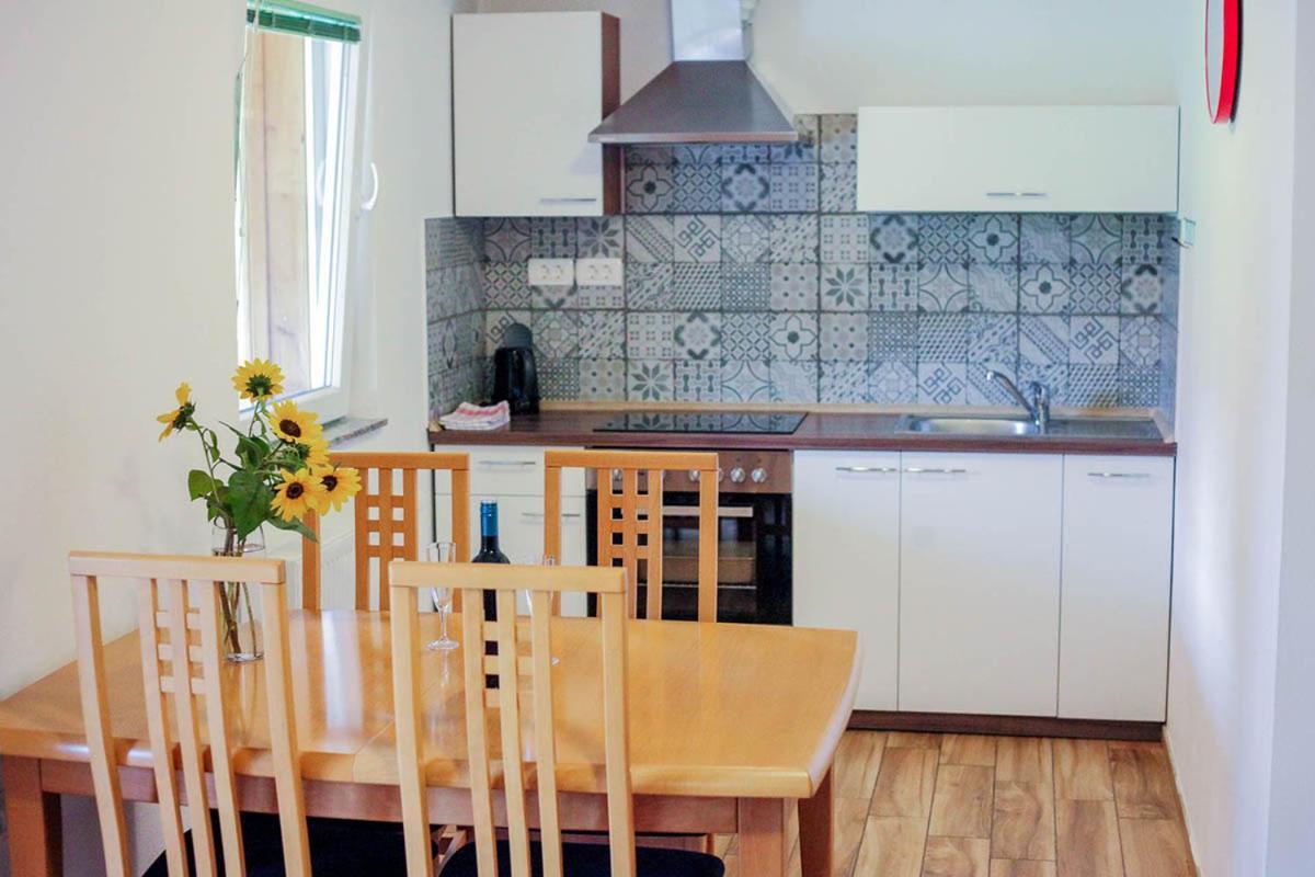 Apartman Apartmaji Pri Kozmavo - Little House *